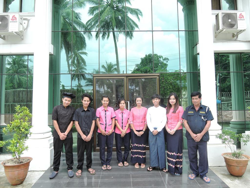 Aye Chan Thar Yangon Exteriör bild
